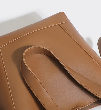 Crossbody Genuine Leather Bag - Avery